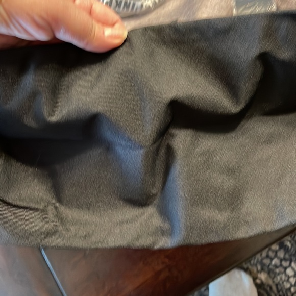 PINK Travel Gym Duffel Bag XL - Picture 6 of 8